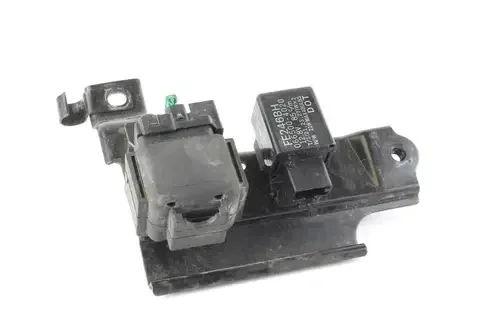 02 Kawasaki Vulcan 500 Electric Switch Bracket Mount w/ Switches 32059-1132 4526