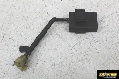 82 SUZUKI GS1100E OEM ECU COMPUTER CONTROLLER UNIT BOX ECM CDI