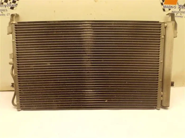 CONDENSER Elanta Tiburon 2001 01 02 03 04 05 06 07 – MRK186818