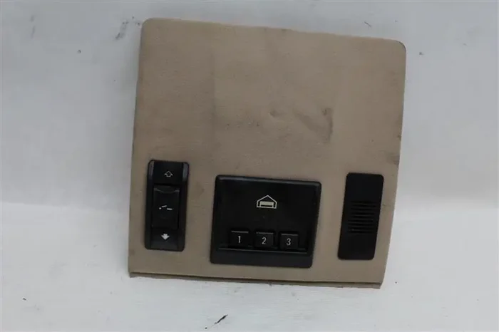 Console BMW 325ci 2005 05 – 1040415