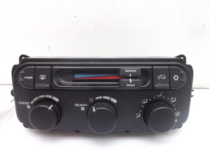 DASH MOUNTED TEMPERATURE CONTROLS Town & Country Caravan 01-02 – MRK114711