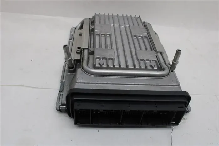 ECU ECM COMPUTER 550i 550i Gt 650i 750 HYBRID 750i 750il Alpina B7 09-13 – 1088631