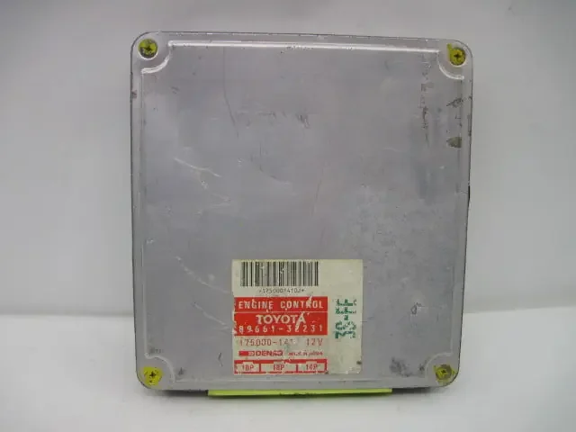 ECU ECM COMPUTER Toyota Camry 1989 89 2wd Auto – 731104