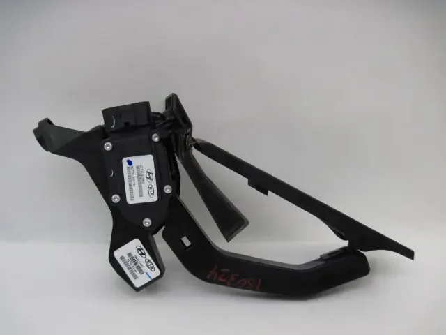 ELECTRONIC PEDAL ASSEMBLY Hyundai Sonata 2012 12 – 788286