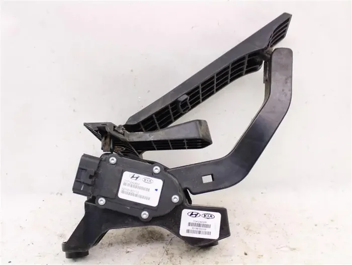 ELECTRONIC PEDAL ASSEMBLY Hyundai Sonata 2012 12 – 915031