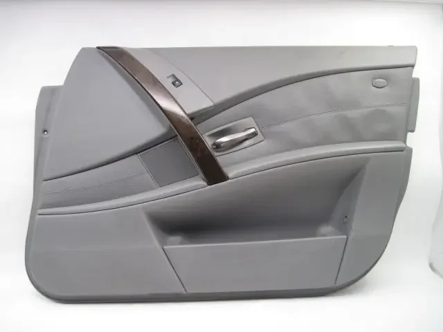 FRONT INTERIOR DOOR TRIM PANEL 525i 2007 07 – 728996