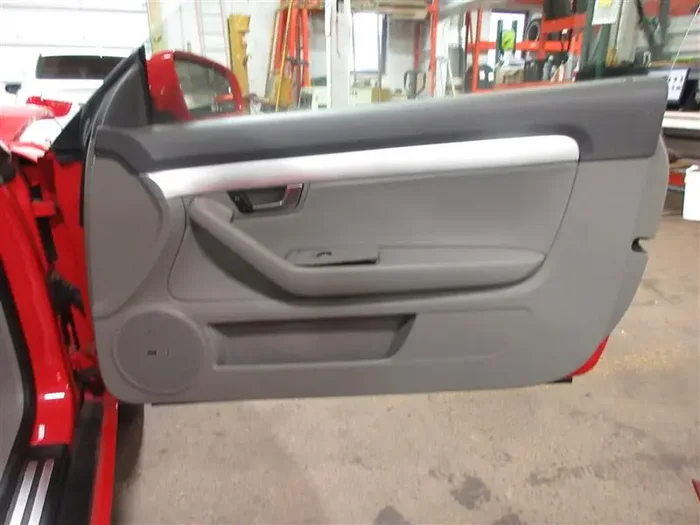 FRONT INTERIOR DOOR TRIM PANEL A4 2007 07 – 1067876
