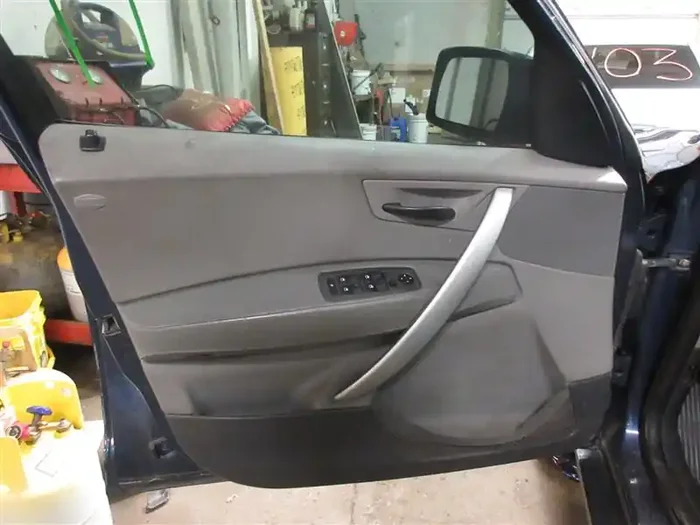 FRONT INTERIOR DOOR TRIM PANEL BMW X3 2004 04 – 1068949