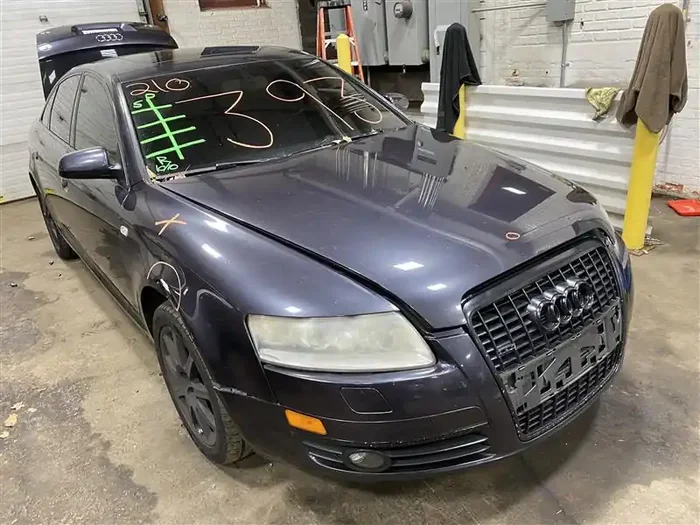 FRONT KNEE Audi A6 05 06 07 08 09 10 11 Left – 1101449