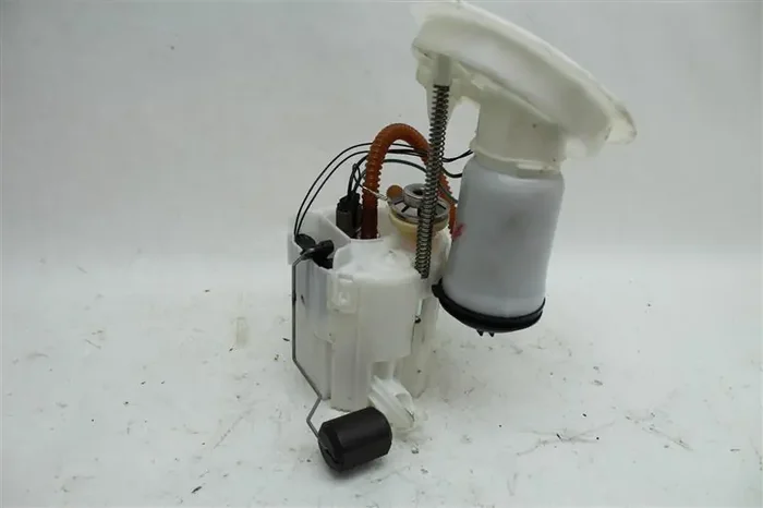 FUEL PUMP 228I 320i 328D 328i 328I GT 335i 335i GT 428i 435i 12-15 Right – 1020863