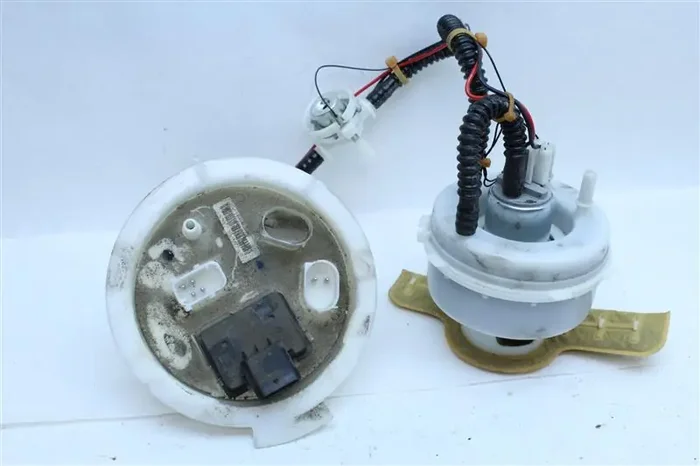 FUEL PUMP 528i 535i 535i Gt 640I 10 11 12 13 14 15 16 17 Right – 1106294