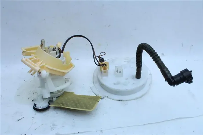 FUEL PUMP 740i 740il 750 HYBRID 750i 750il Active 7 Alpina B7 09-15 – 1098728