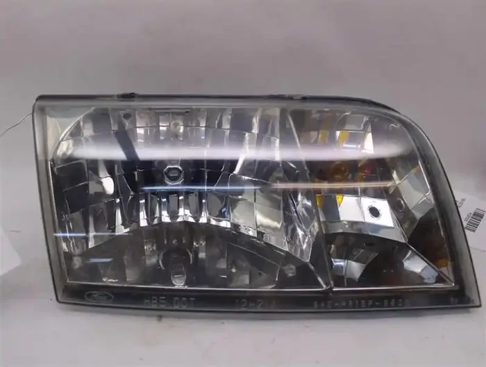 HEADLIGHT LAMP ASSEMBLY Crown Victoria LTD 1999 99 2000 00 Right – 975517