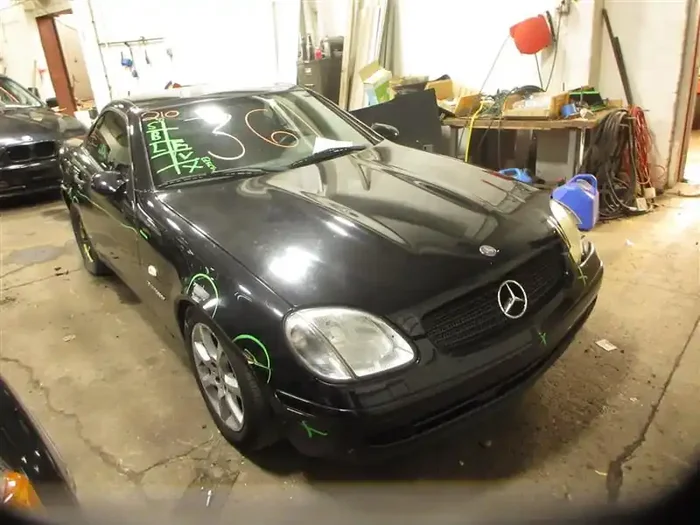 INDEPENDENT REAR SUSPENSION 230 SLK SLK230 SLK32 SLK320 97-04 Left – 1098048