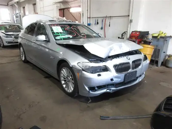 INDEPENDENT REAR SUSPENSION 528i 535i 550i Active 5 11-16 Right – 1091851