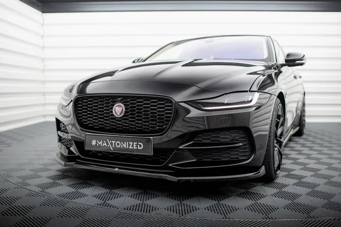 Maxton Design Front Splitter V.1 Jaguar XE X760 Facelift JA-XE-1F-FD1G