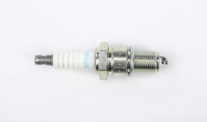 Ngk 2-BPR4ES-S 6578 SPARK PLUG #6578/04 SOLID