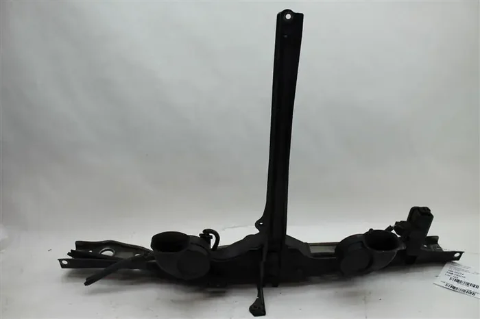 RADIATOR CORE SUPPORT Lexus GS300 GS350 GS430 GS450H 06 07 – 1041449