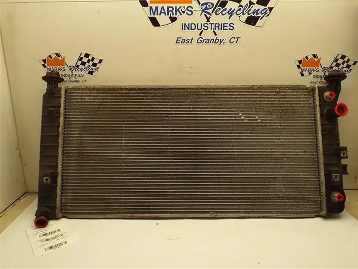 RADIATOR Lacrosse Impala Monte Carlo Allure 2005-2011 – MRK164619