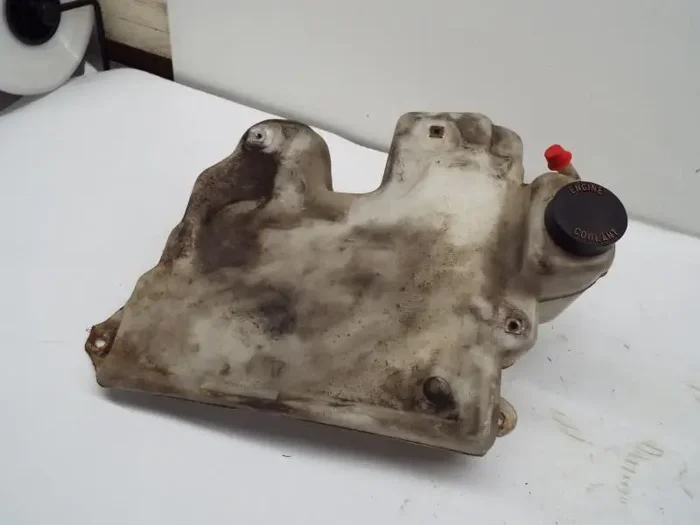 RADIATOR OVERFLOW Hombre S10 Sonoma Blazer Bravada 1995 95 96 97 98 99 00 – 03 – MRK249382