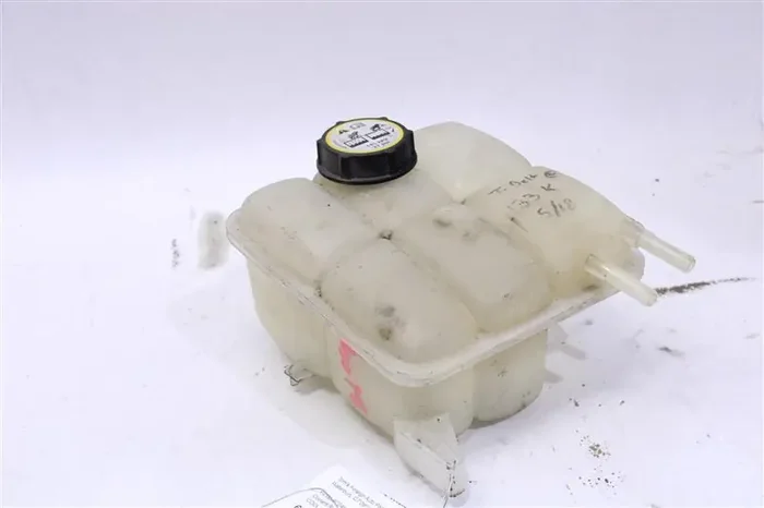 RADIATOR OVERFLOW Volvo V40 S40 C70 04 05 06 07 08 – 10 – 1068298