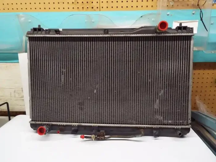RADIATOR Toyota Camry ES300 2002 02 2003 03 04 05 06 07 – MRK251950