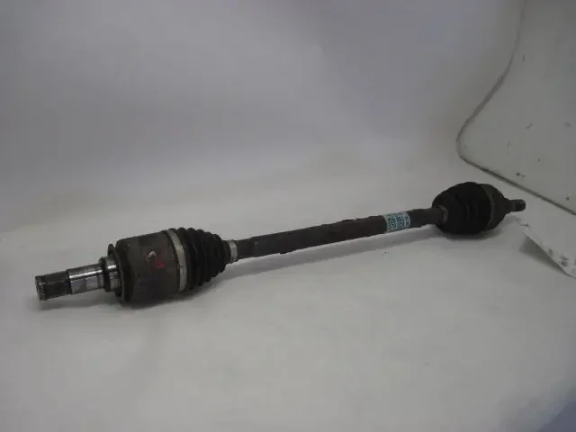 REAR AXLE SHAFT R320 R350 R500 R63 06 07 08 09 Left – 876574