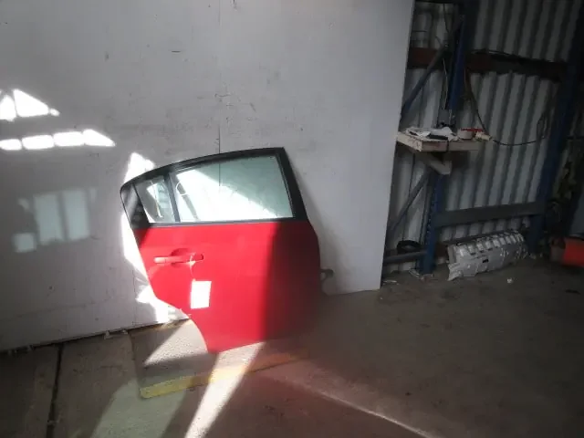REAR DOOR Sentra 2007 07 2008 08 2009 09 Right – 962198
