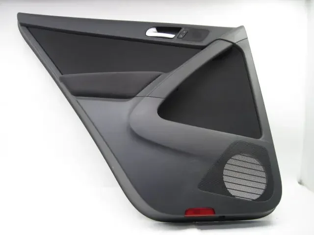 REAR DOOR TRIM PANEL Volkswagen Tiguan 2010 10 – 734950