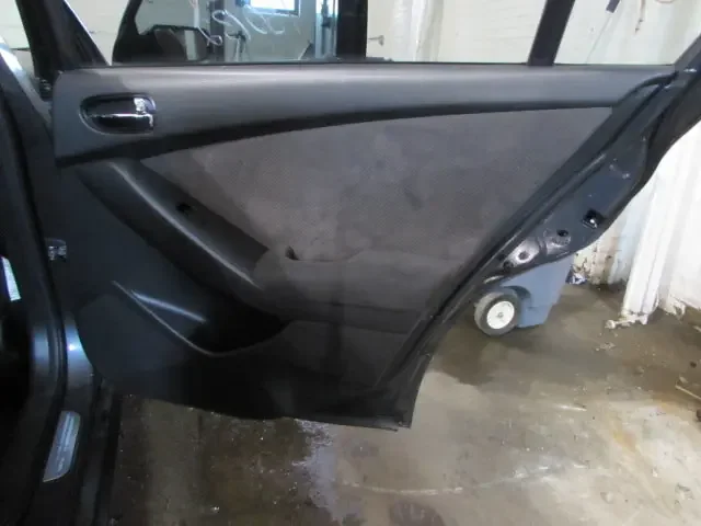 REAR INTERIOR DOOR TRIM PANEL Nissan Altima 2009 09 – 766304