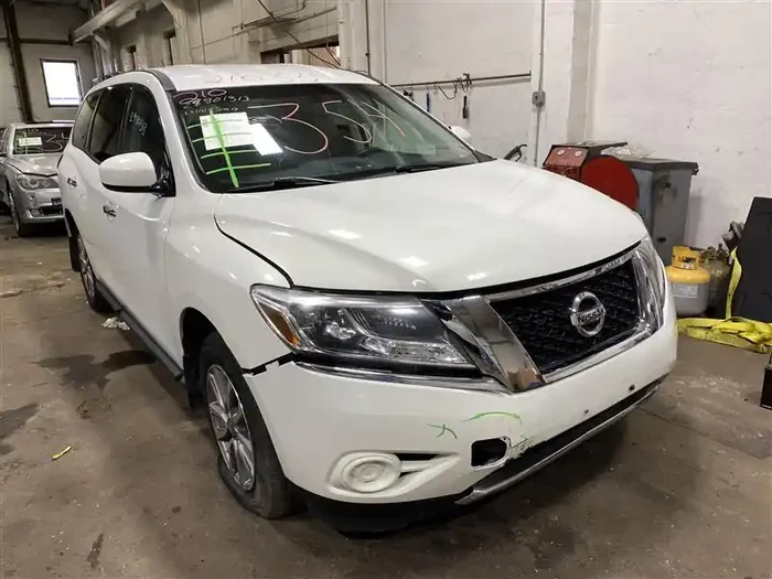 REAR INTERIOR DOOR TRIM PANEL Nissan Pathfinder 2014 14 – 1096542