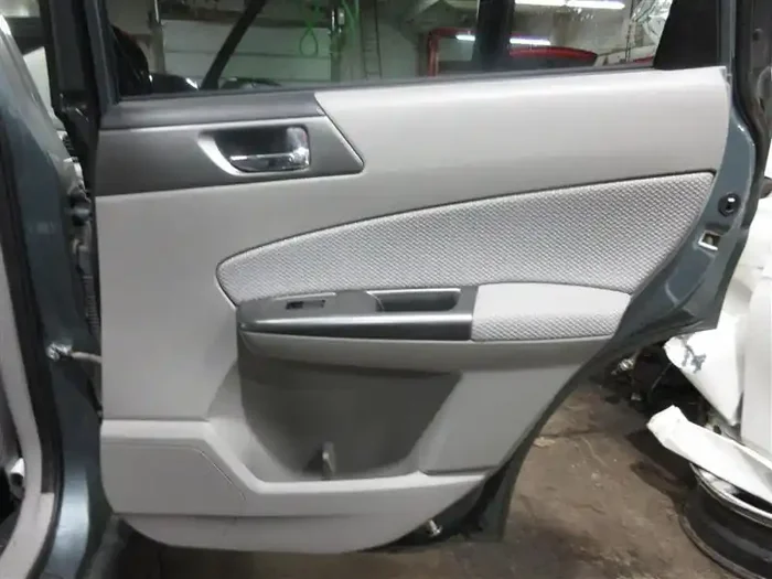 REAR INTERIOR DOOR TRIM PANEL Subaru Forester 2012 12 – 1067795