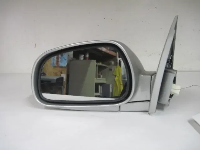 SIDE VIEW MIRROR Verona 2004 04 2005 05 2006 06 Left – 440437