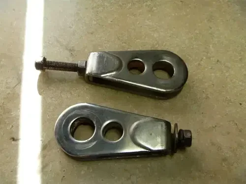 Suzuki 450 GS GS450L GS450-L Used Rear Chain Adjusters Set 1980 SB53