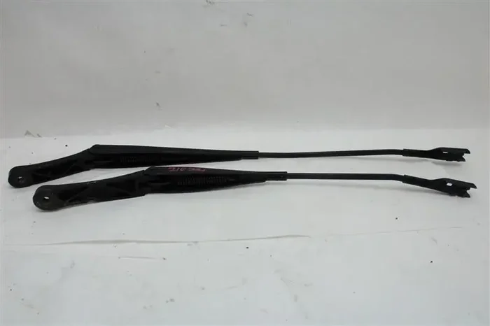 WINDSHIELD WIPER ARM Audi Q5 2011 11 – 1083627
