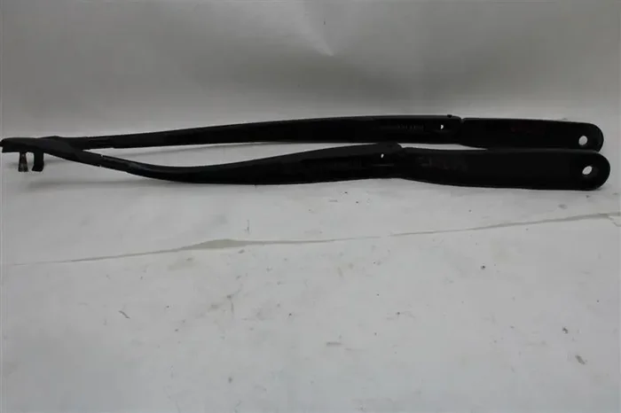 WINDSHIELD WIPER ARM BMW 528i 2012 12 – 1090923
